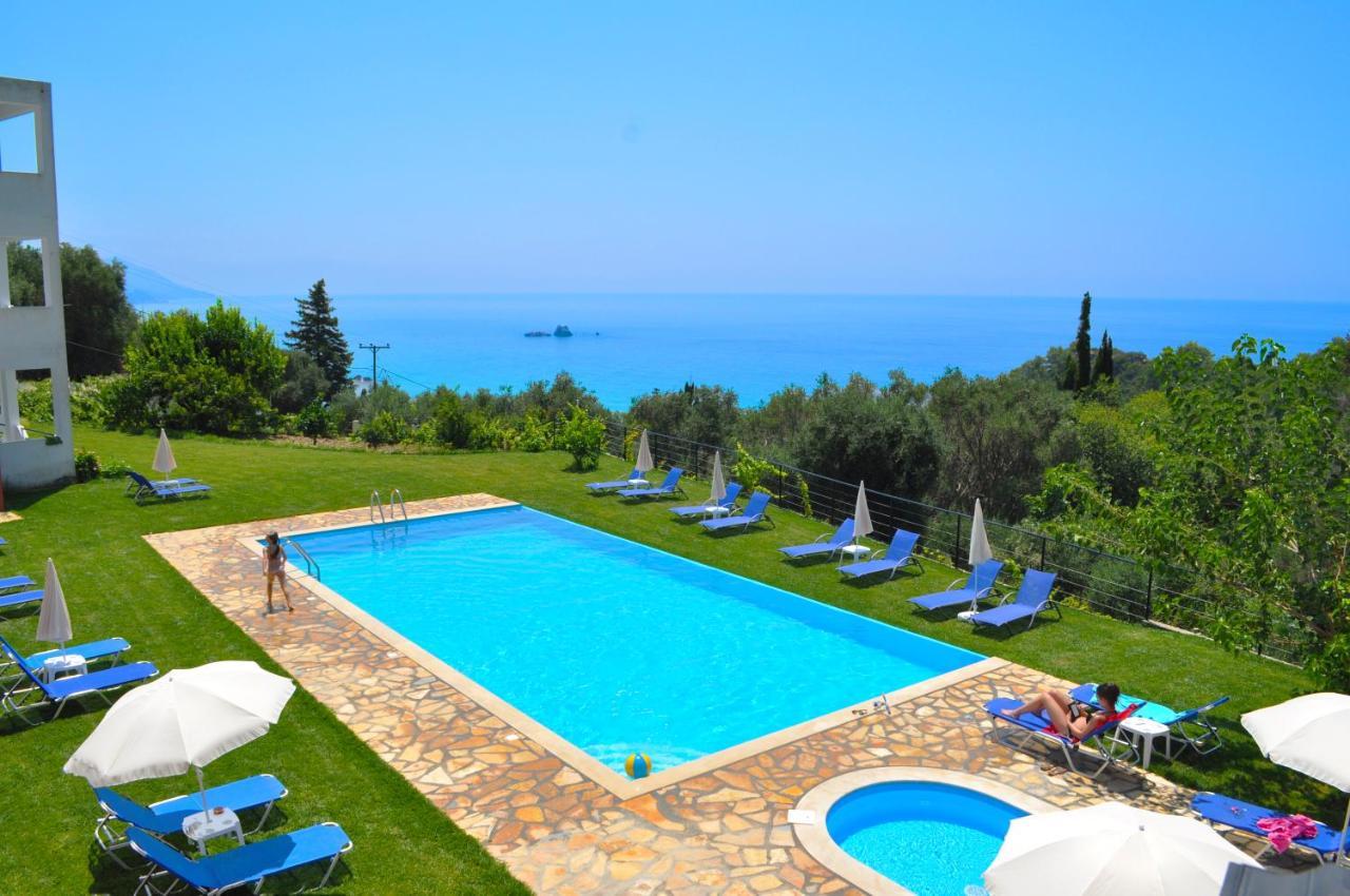 Luxury Loft Apartment With Pool - Pelekas Beach, Corfu Exteriér fotografie