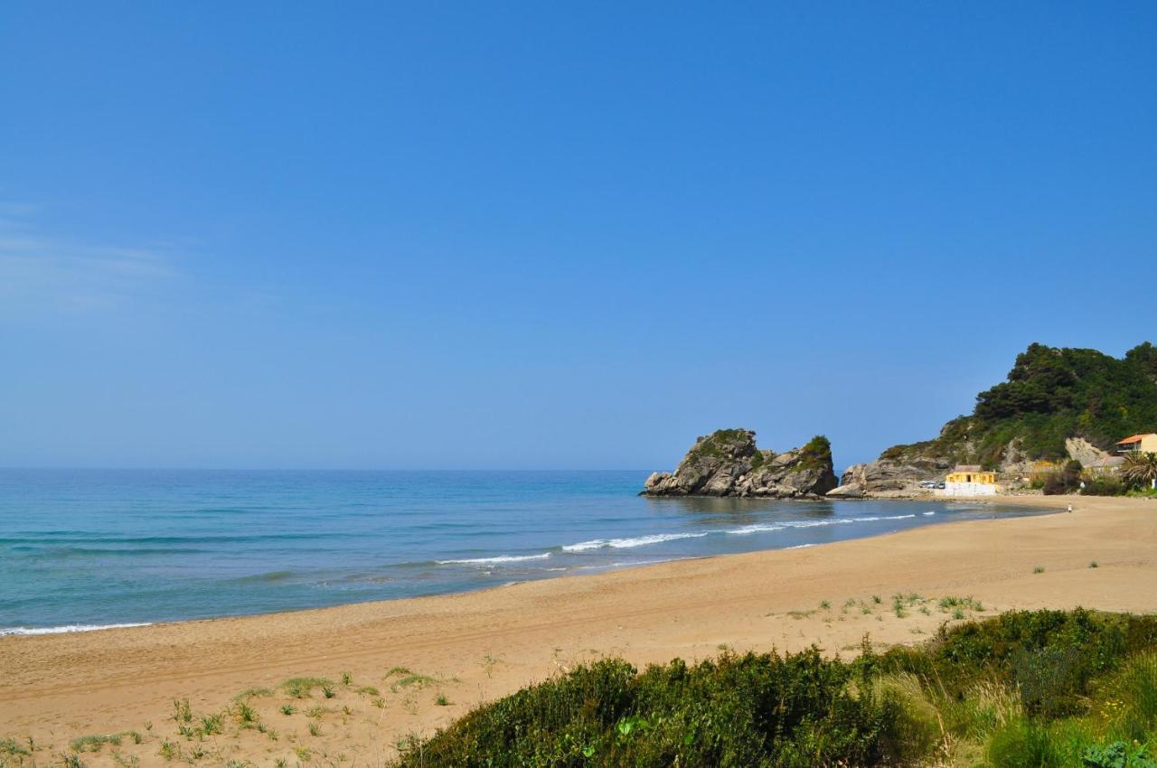 Luxury Loft Apartment With Pool - Pelekas Beach, Corfu Exteriér fotografie