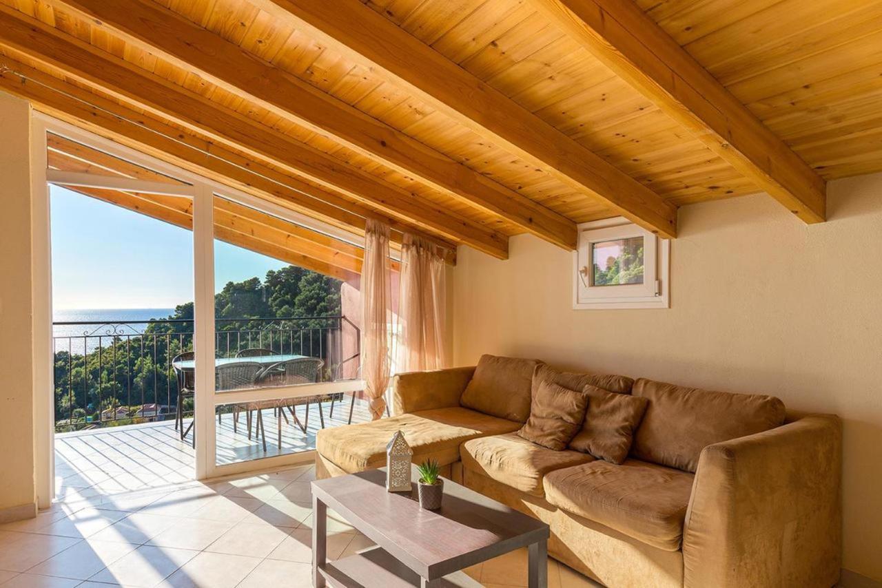Luxury Loft Apartment With Pool - Pelekas Beach, Corfu Exteriér fotografie